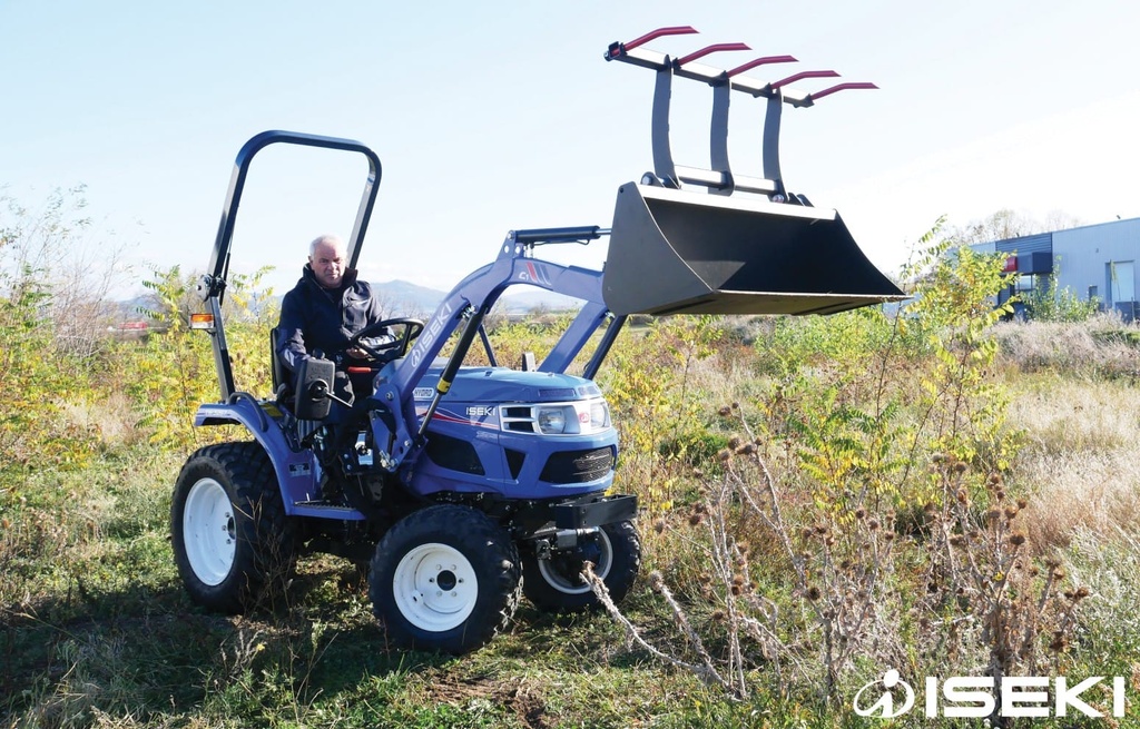 TRACTEUR ISEKI 30CV TM3267H avec transmission hydrostatique & pneus agraires